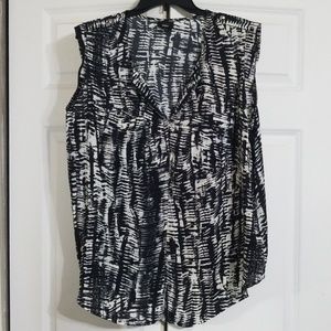 XL  Women's Sleeveless Top